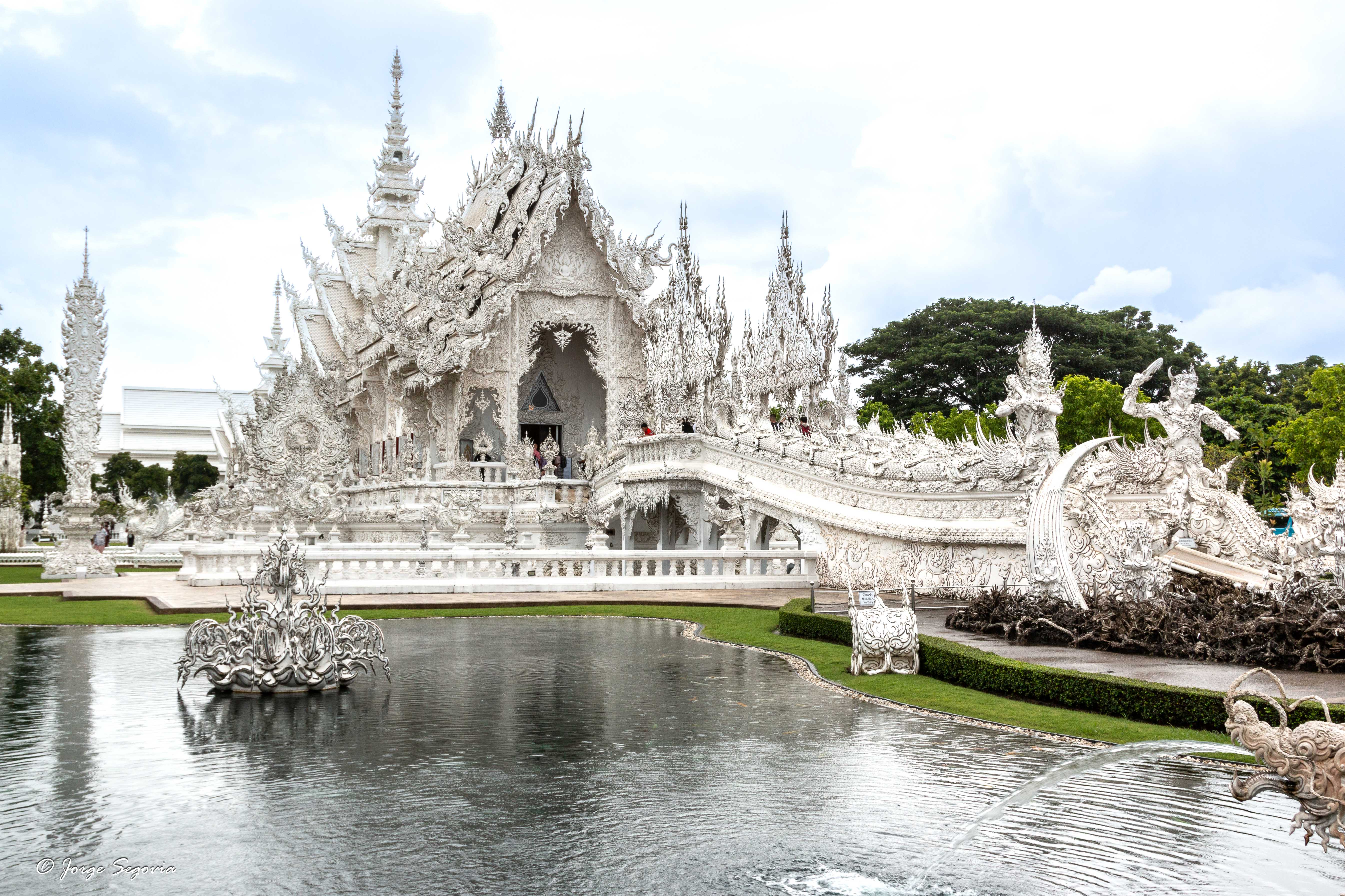 Wat Rong Khun, el templo blanco