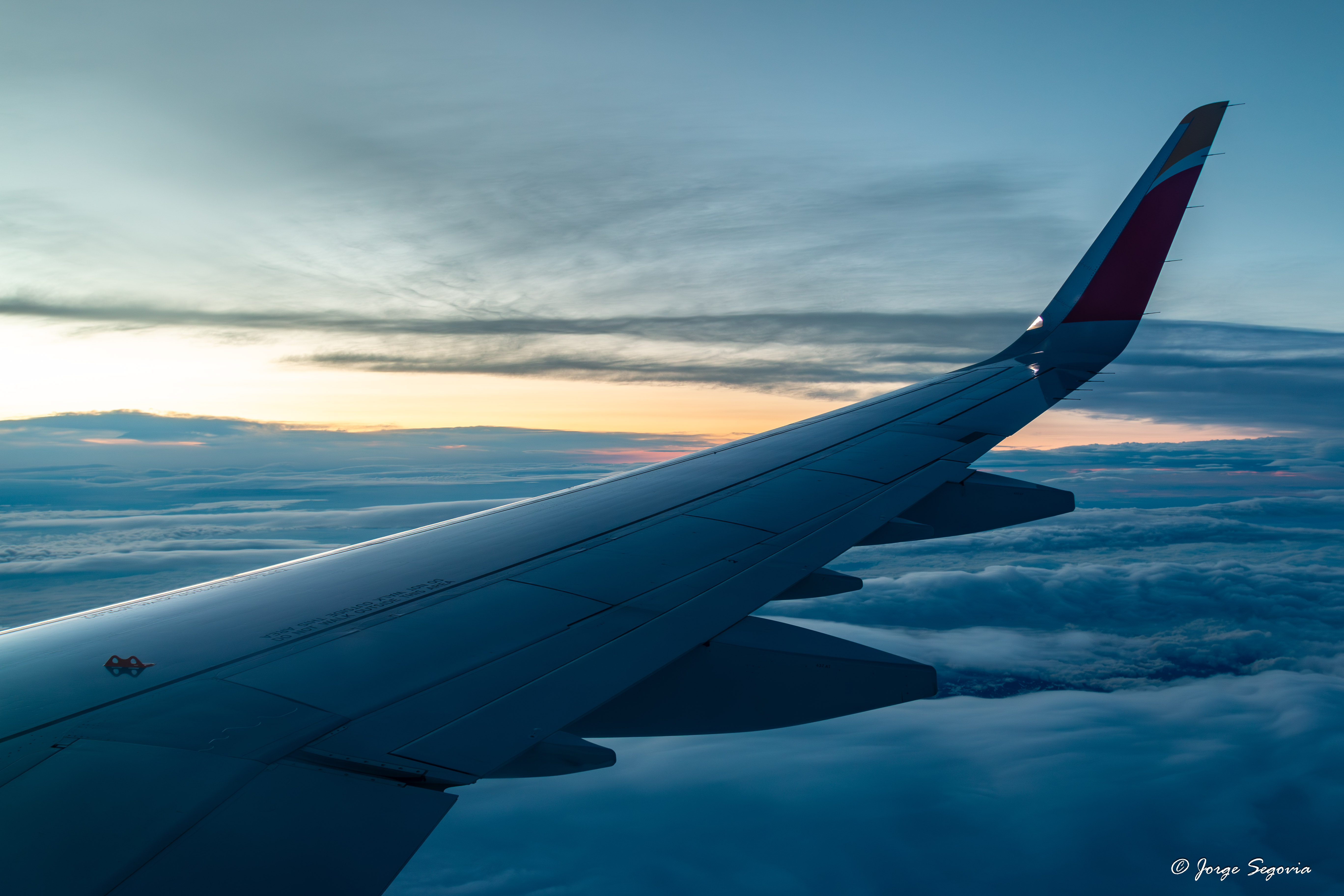 Habitos a seguir cuando se viaja en avión