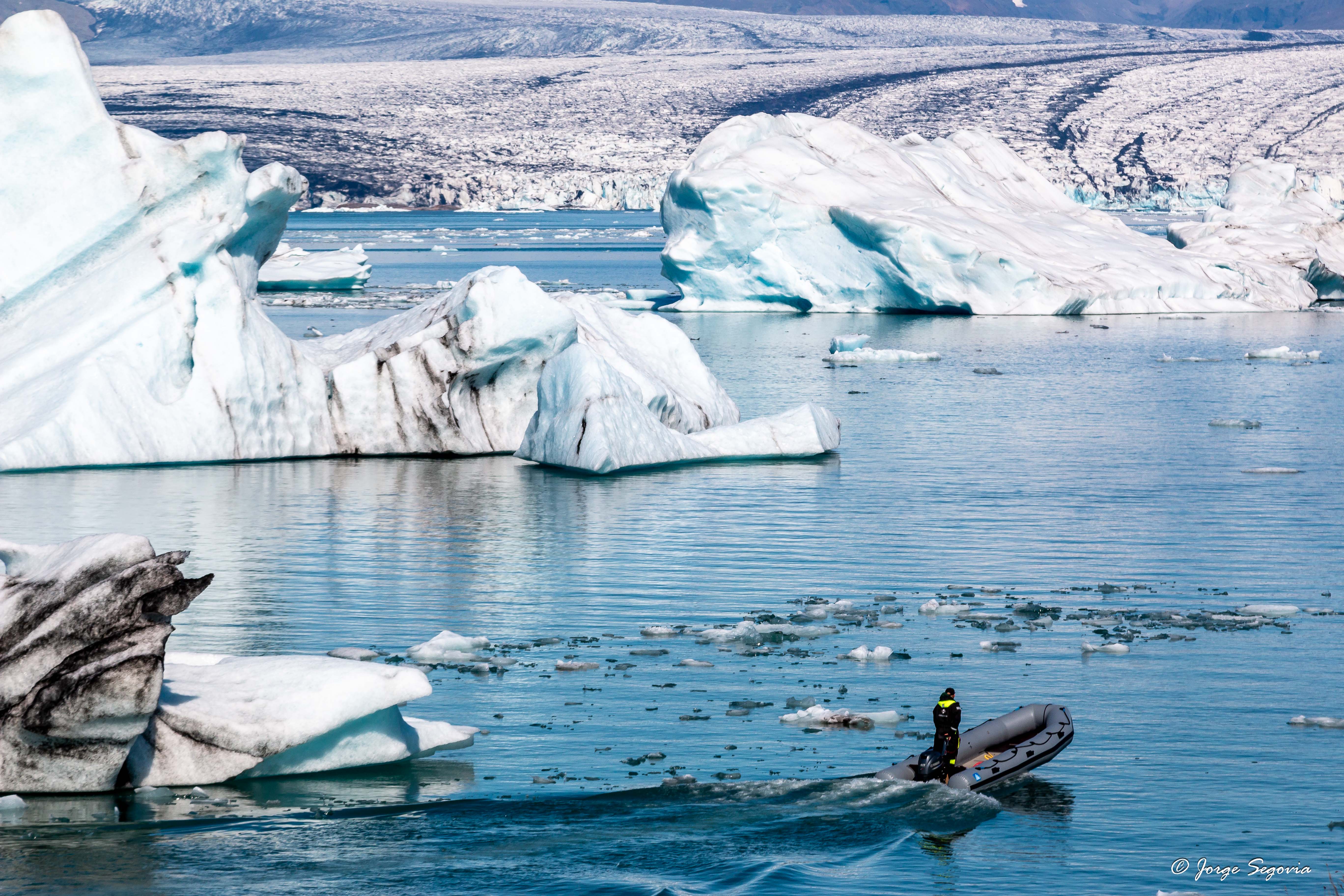 Rincones del mundo para viajar tranquilo y relajarse: Jökulsárlón (Islandia)